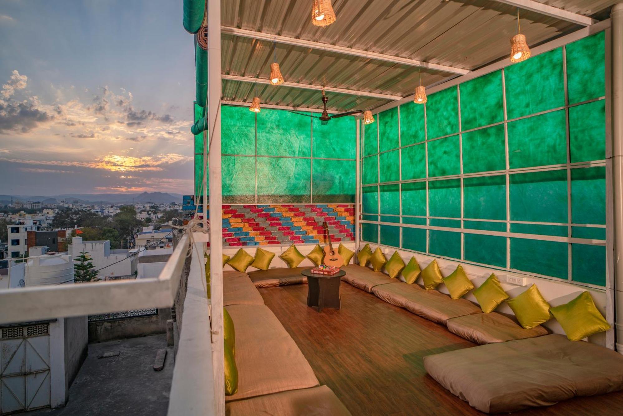 Soham Haveli Udaipur Vandrarhem Exteriör bild