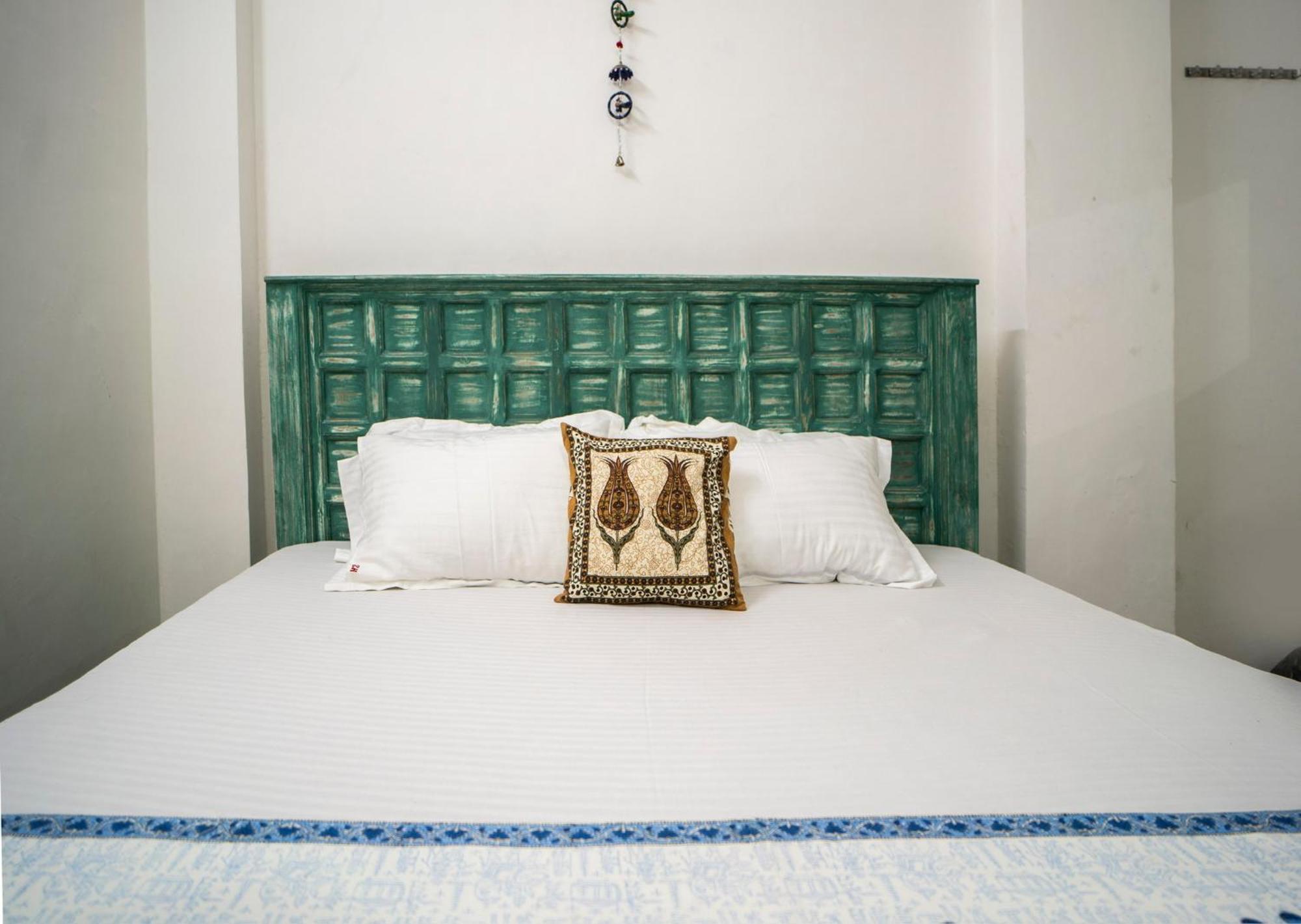 Soham Haveli Udaipur Vandrarhem Exteriör bild