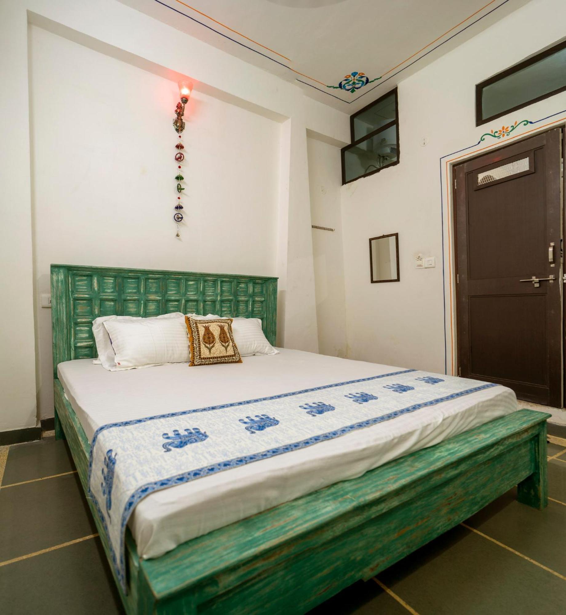 Soham Haveli Udaipur Vandrarhem Exteriör bild