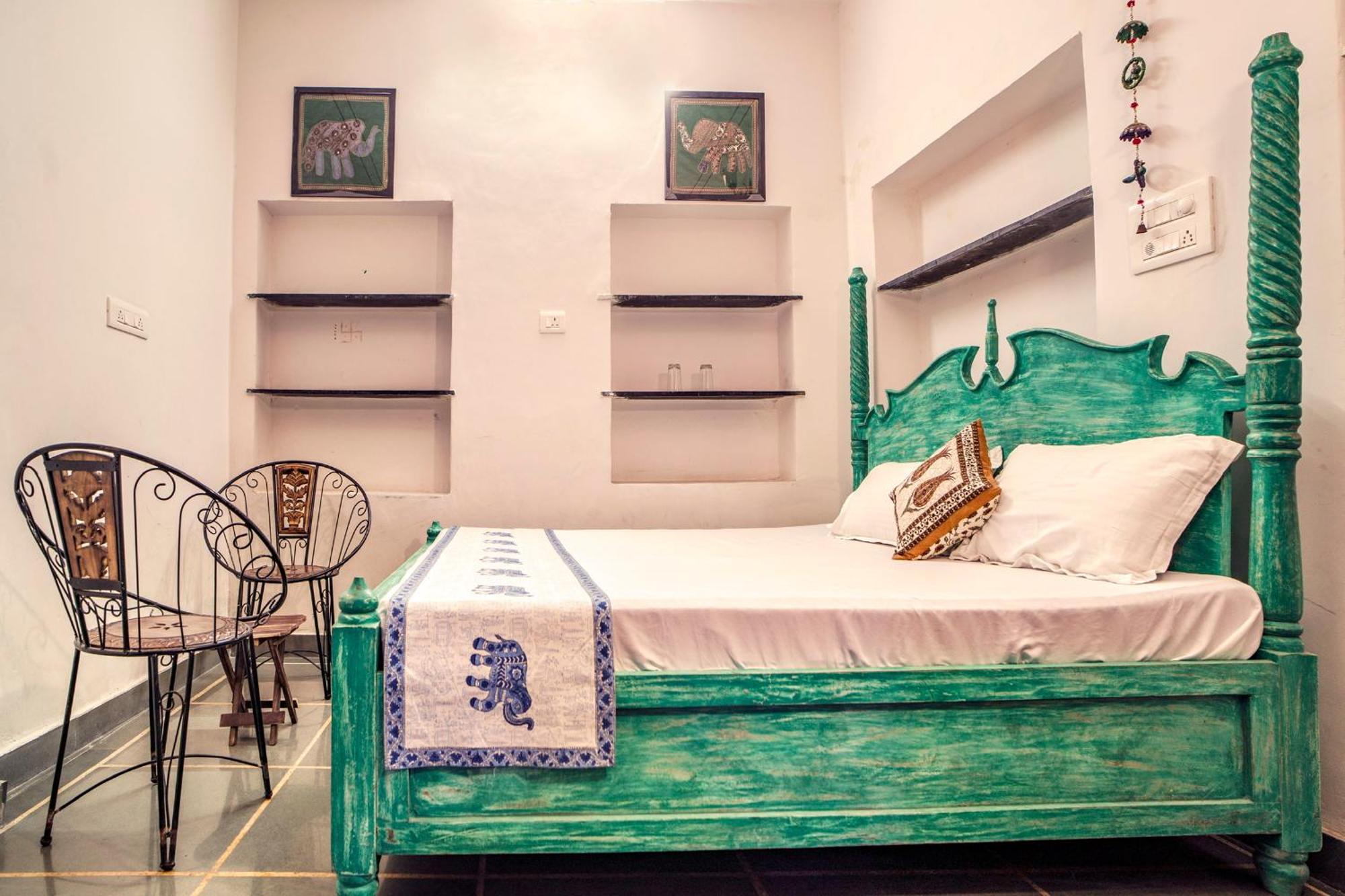 Soham Haveli Udaipur Vandrarhem Exteriör bild