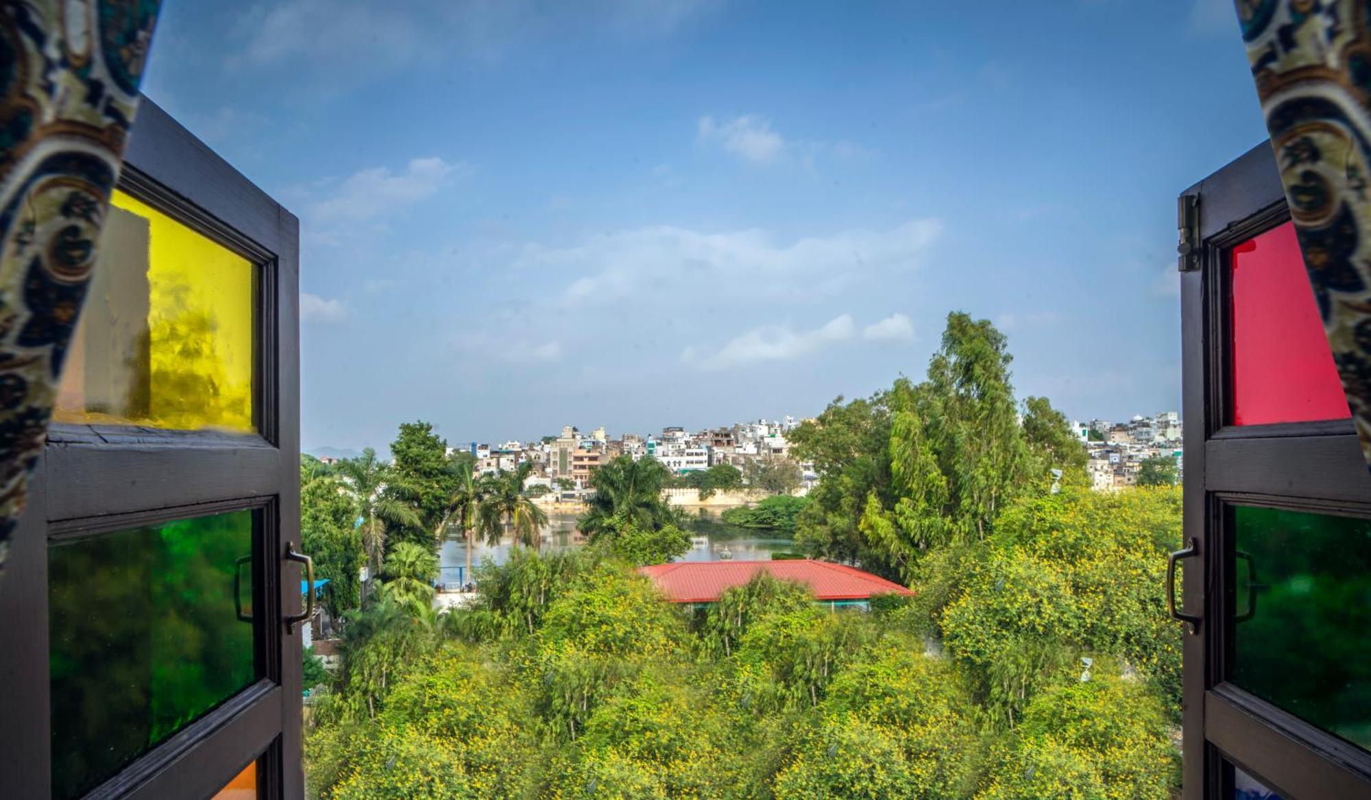 Soham Haveli Udaipur Vandrarhem Exteriör bild